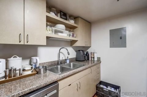 Tiny photo for 425 W Beech St #302, San Diego, CA 92101 (MLS # 250040945)