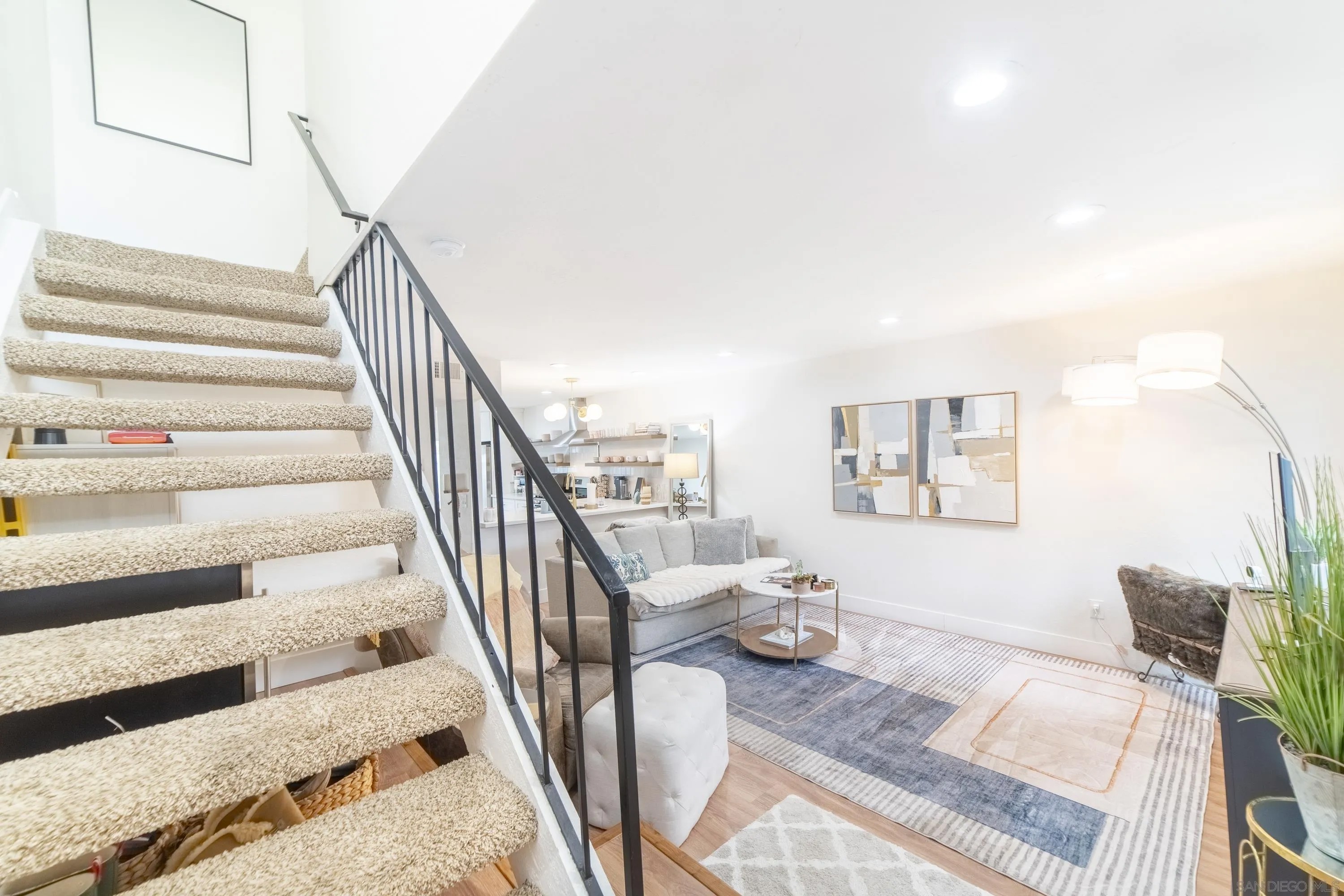 2479 Caminito Ocean Cv
