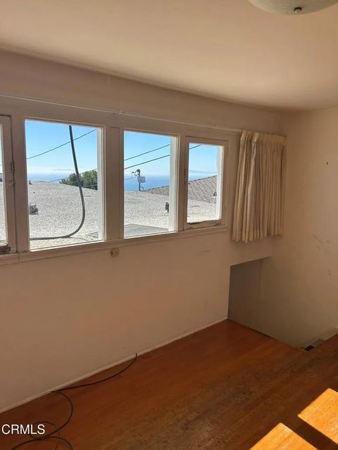 Tiny photo for 329 Mariposa Drive, Ventura, CA 93001 (MLS # V1-33177)