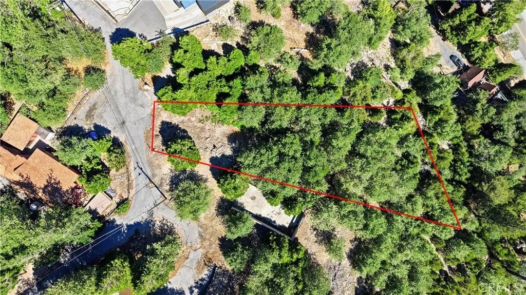 Photo of 0 Bridal, Rimforest, CA 92378 (MLS # HD26164682)