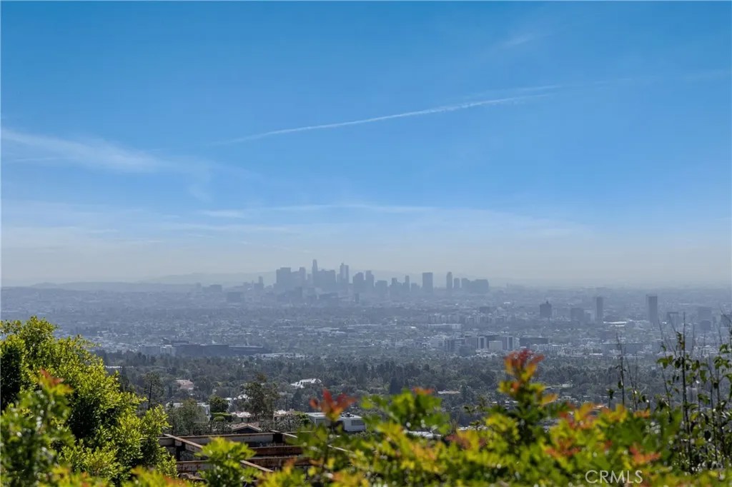 1110 Bel Air Place