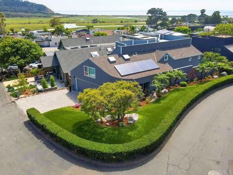 12794 Via Felino Del Mar CA 92014