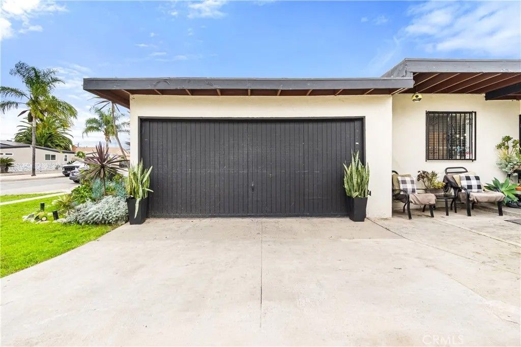 Photo of 13414 Reis St, Whittier, CA 90605 (MLS # DW26009468)