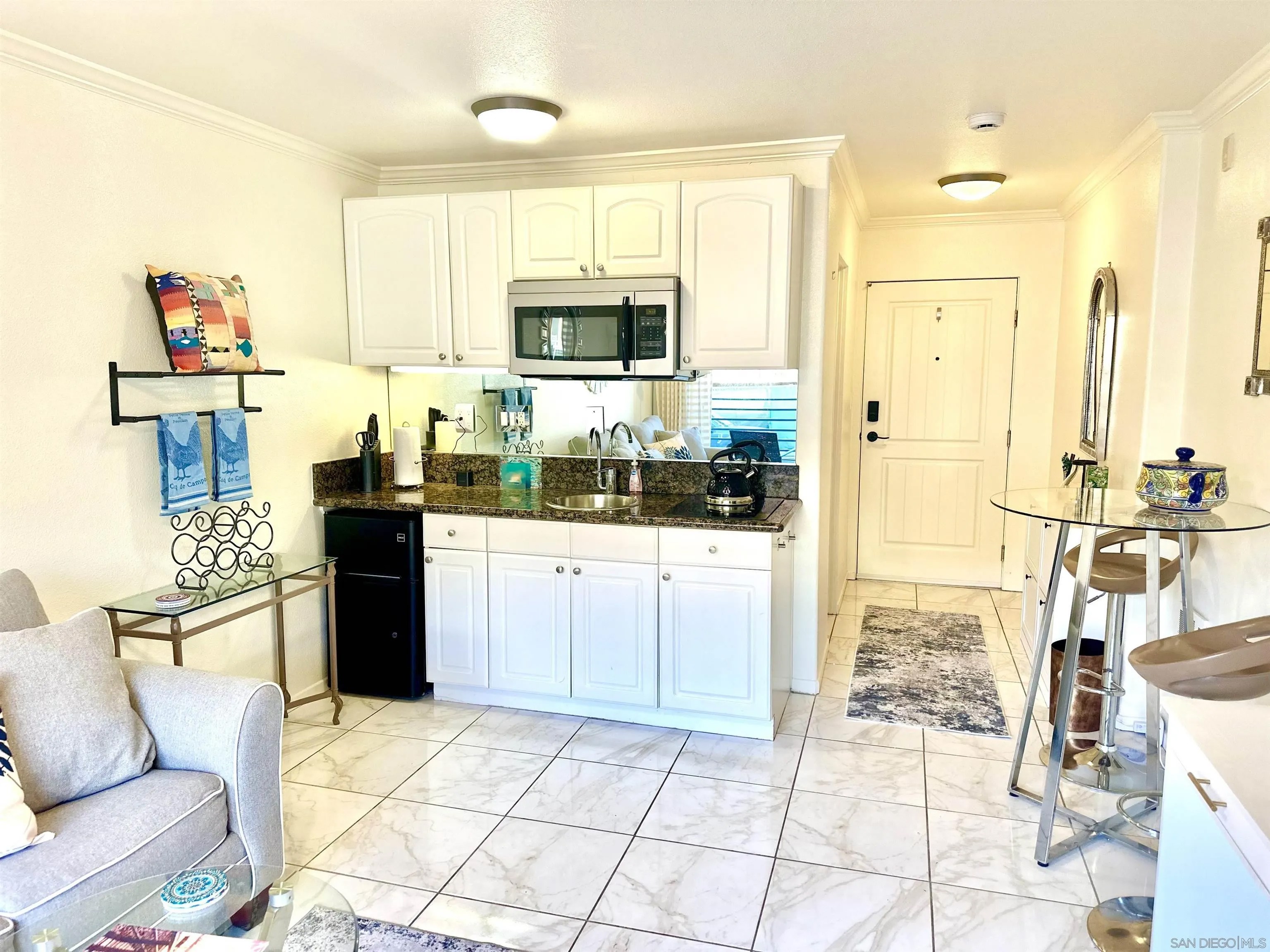 1021 Scott St 124