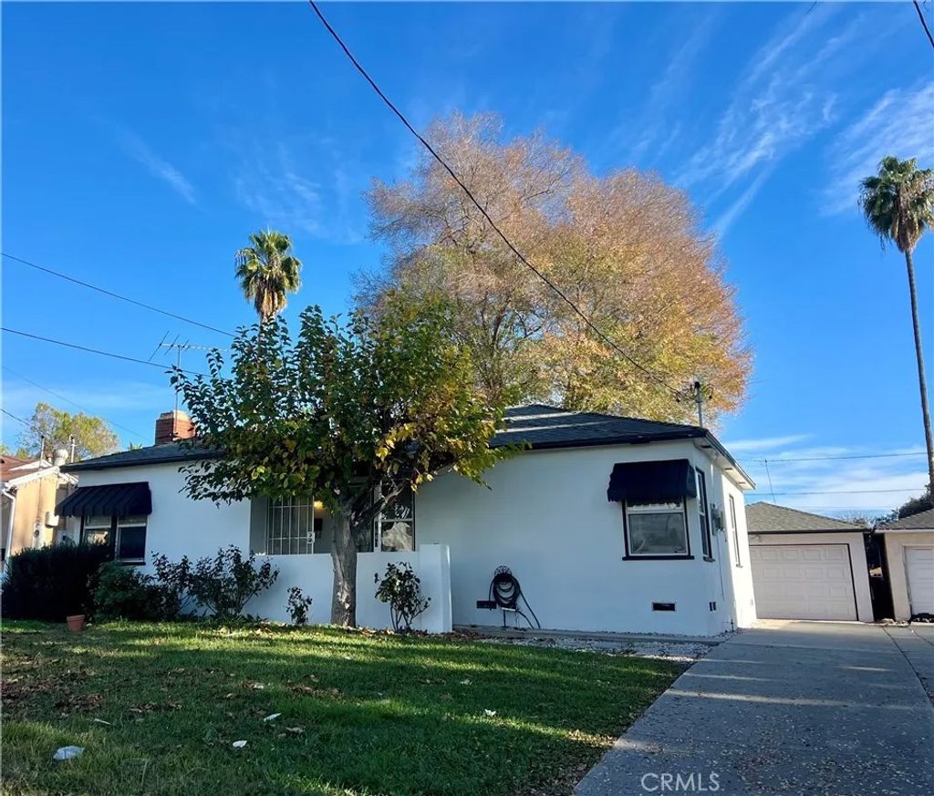 Photo of 1640 Alameda Street, Pomona, CA 91768 (MLS # CV25280659)