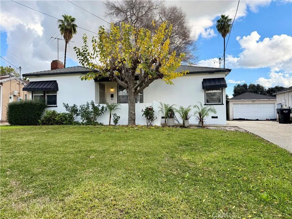 Photo of 1640 Alameda Street, Pomona, CA 91768 (MLS # CV25280659)
