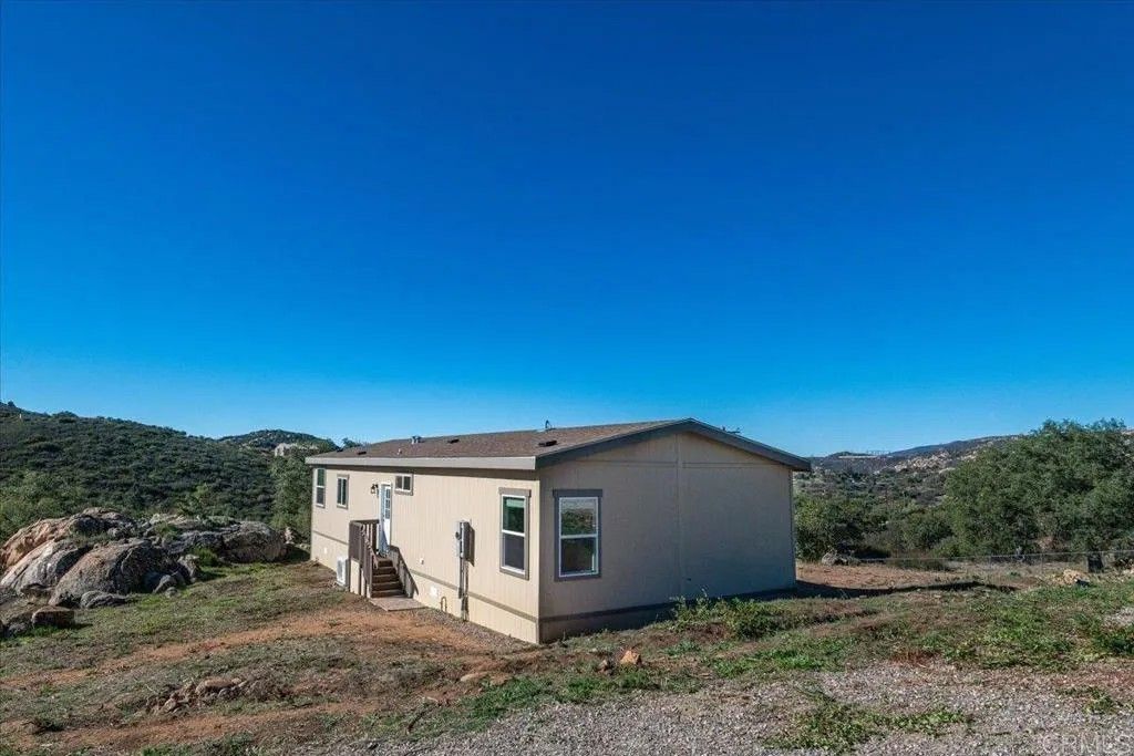 Photo of 22815 Illahee Dr, Alpine, CA 91901 (MLS # PTP2509221)