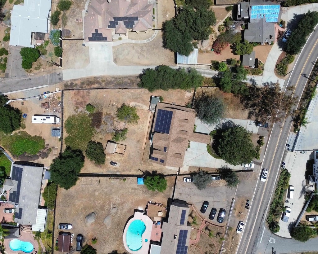 Photo of 1249 la Cresta Blvd, El Cajon, CA 92021 (MLS # 260018240)