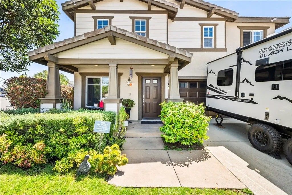 Photo of 7925 Hemingway Court, Fontana, CA 92336 (MLS # IV26096496)