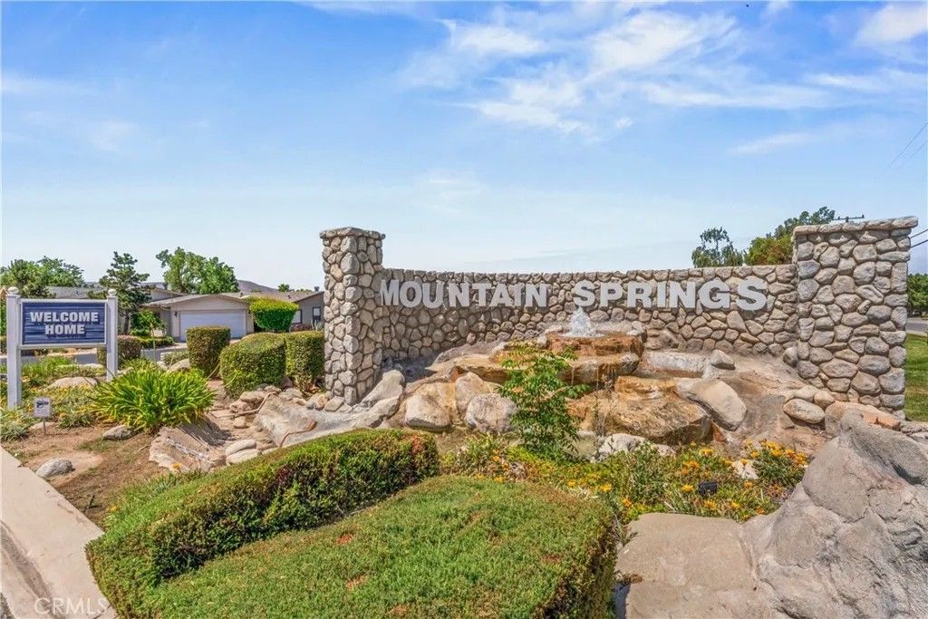 Photo of 3800 W Wilson St #129, Banning, CA 92220 (MLS # CV25272962)