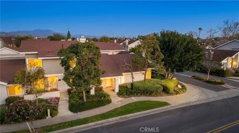 Photo of 3 Wintergreen, Irvine, CA 92604 (MLS # PW26049847)