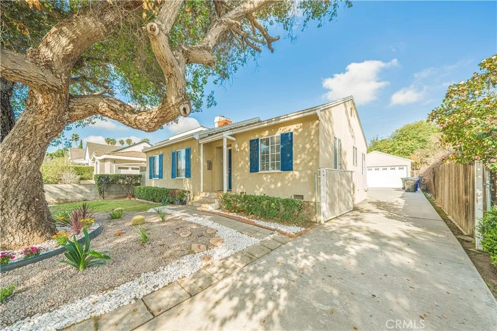 Photo of 8539 Palma Vista St, San Gabriel, CA 91775 (MLS # AR26028879)