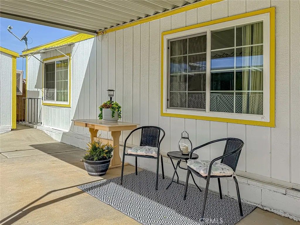 Photo of 48303 20th St W St #109, Lancaster, CA 93534 (MLS # SR26055687)