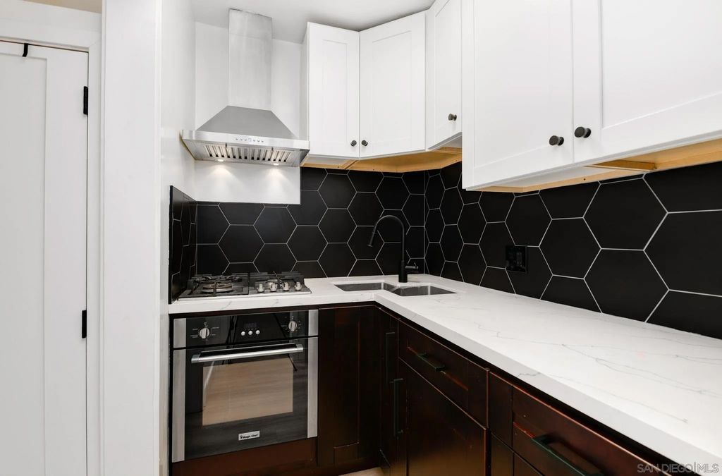 Photo of 4616 Cherokee Ave #A, San Diego, CA 92116 (MLS # 260001995)