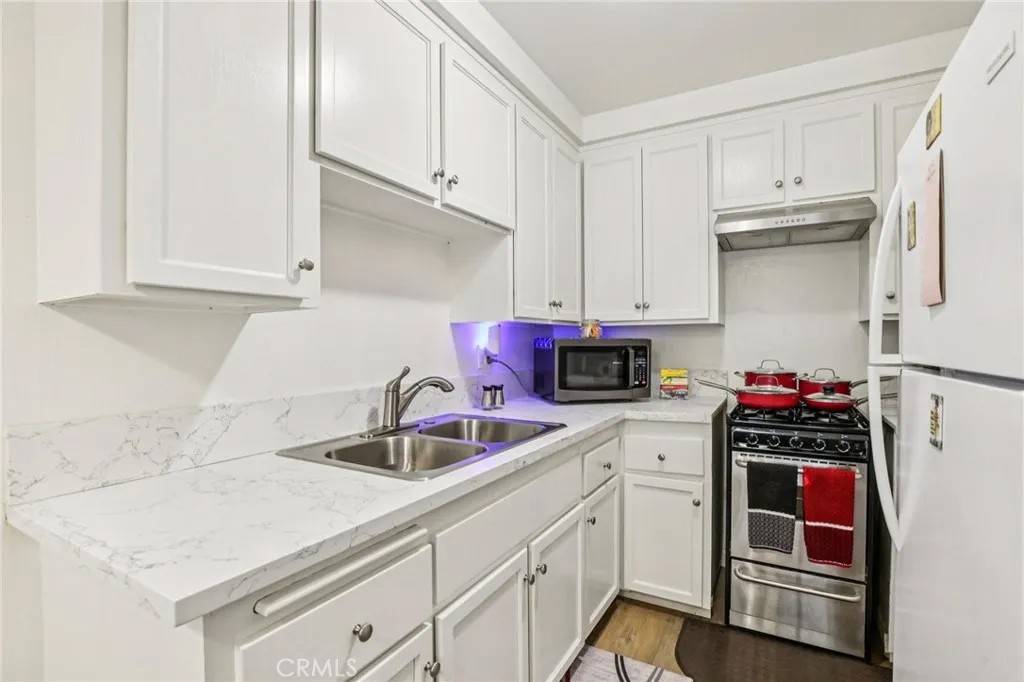 4700 Clair Del Avenue 530