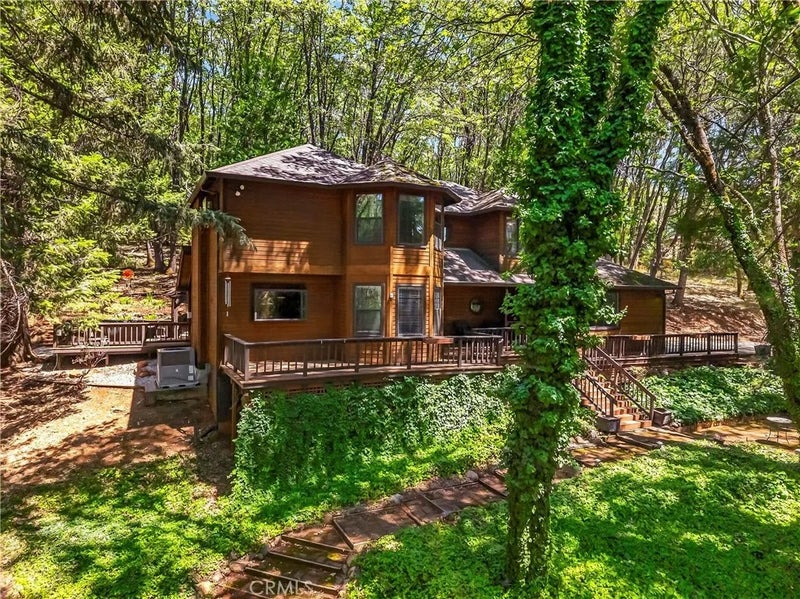 6055 Timber Ridge