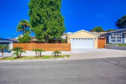 Photo of 3620 Fireway Dr, San Diego, CA 92111 (MLS # 260006340)