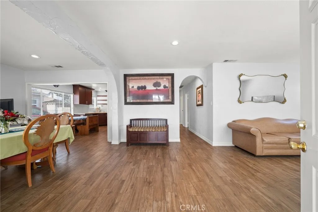 13607 Benfield