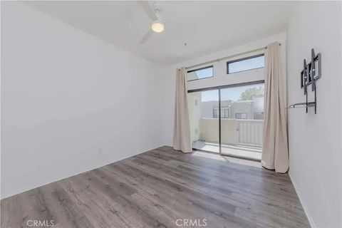 Tiny photo for 17722 Sergio Cir #203, Huntington Beach, CA 92647 (MLS # OC25272166)