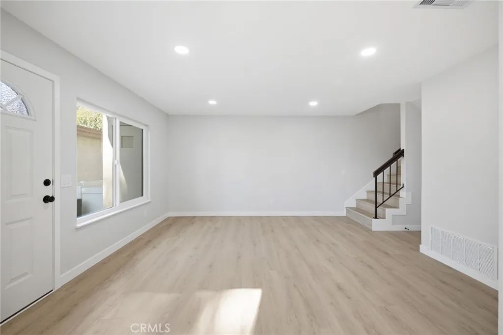 2351 Sutter Way 242
