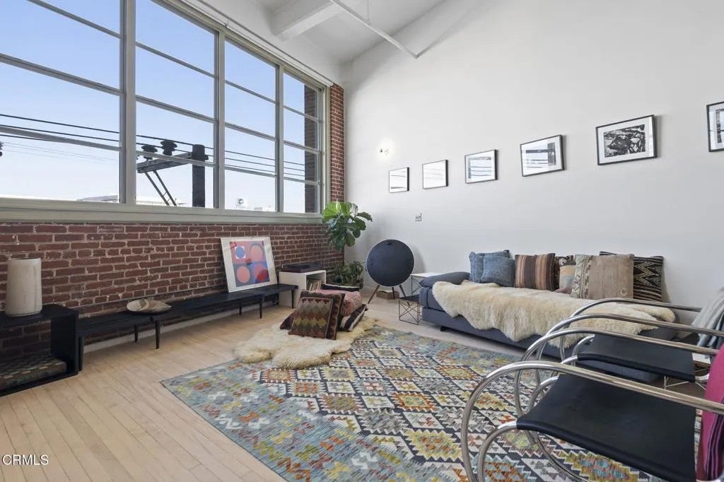 1850 Industrial Street 407