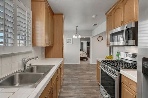 Tiny photo for 6303 Droxford St, Lakewood, CA 90713 (MLS # MB25248245)