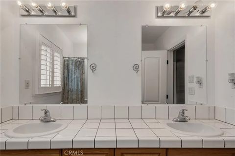 Tiny photo for 6303 Droxford St, Lakewood, CA 90713 (MLS # MB25248245)