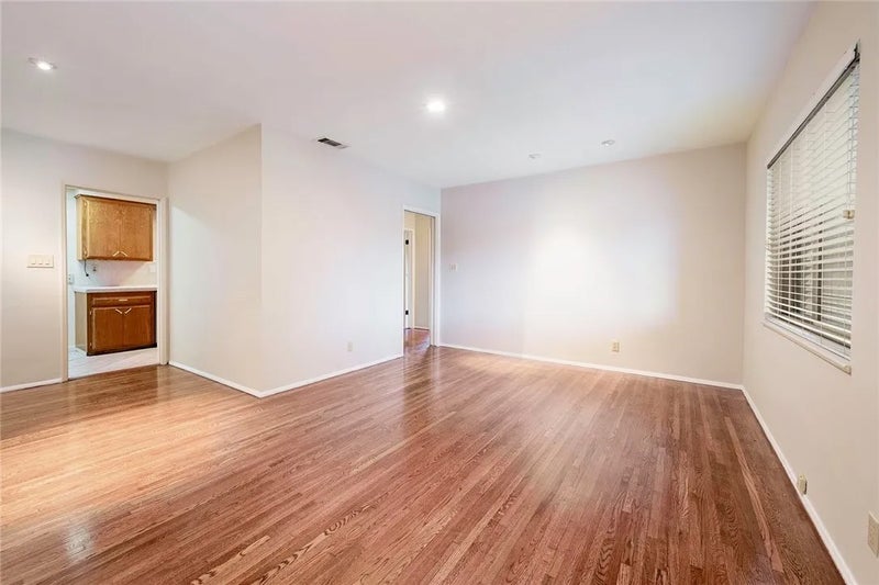 2245 Mcnab