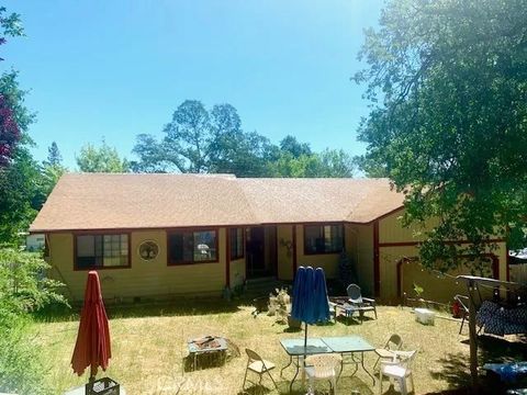Photo of 2850 Hartley ST, Lakeport, CA 95453 (MLS # LC26104795)