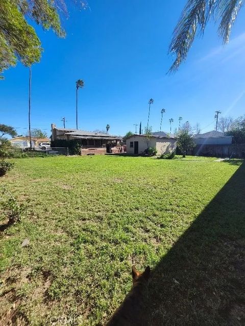 Tiny photo for 9236 Mango Ave, Fontana, CA 92335 (MLS # HD25282114)