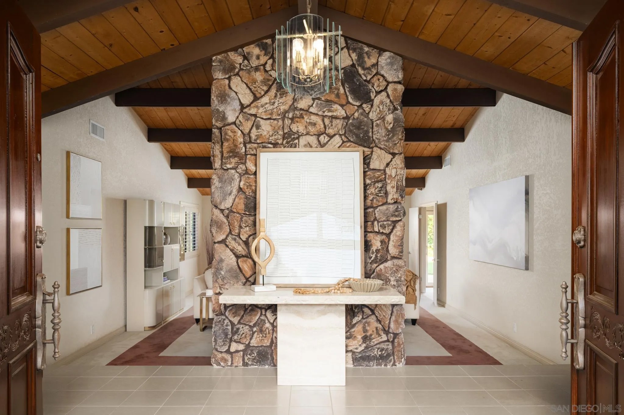 15943 Ranch Hollow Rd