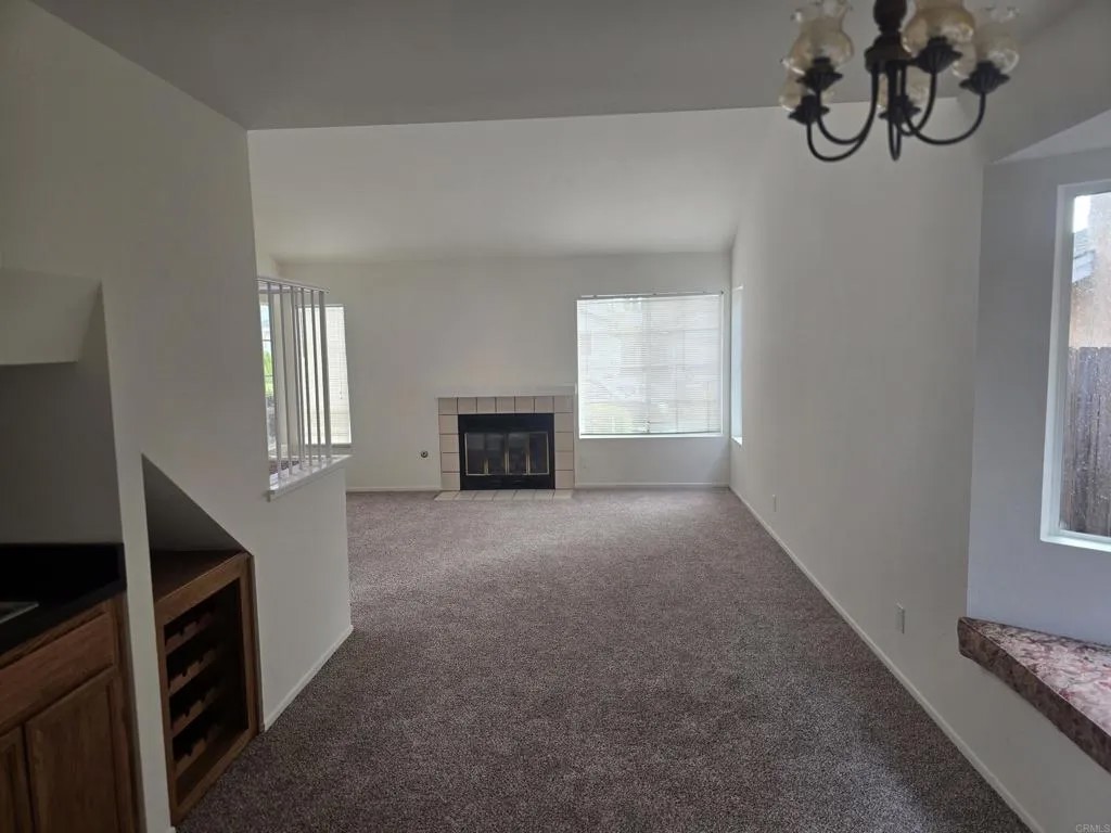 1882 Olamar Way