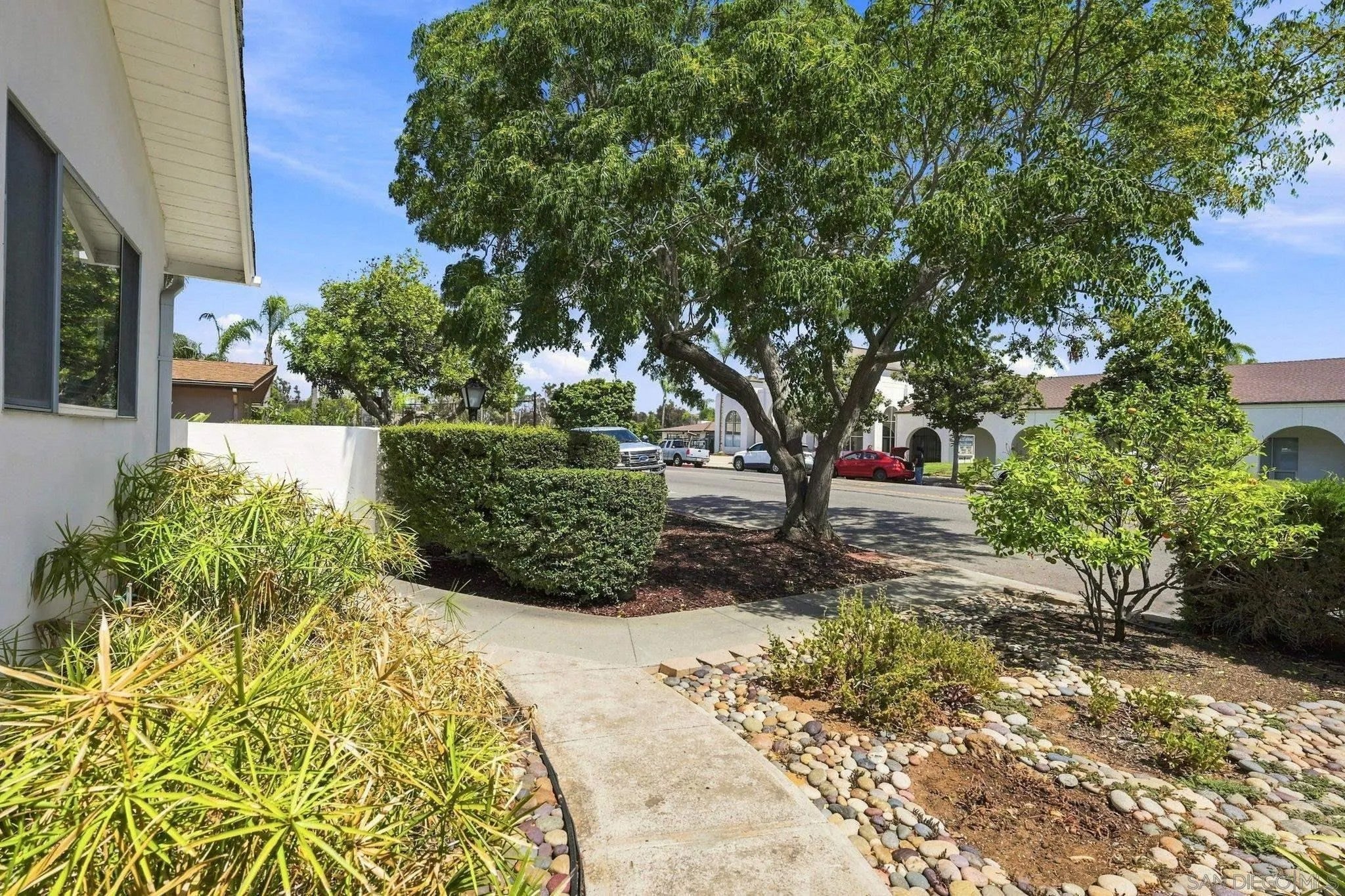 622 W 13th Ave