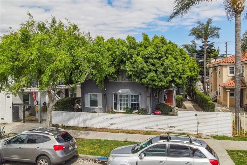 Photo of 1952 Pine AVE, Long Beach, CA 90806 (MLS # SB26098488)