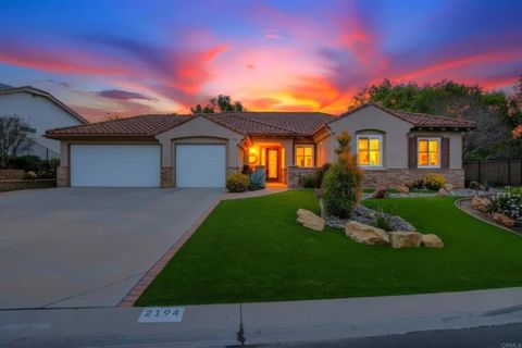 Photo of 2194 Stone Castle, Fallbrook, CA 92028 (MLS # NDP2601997)