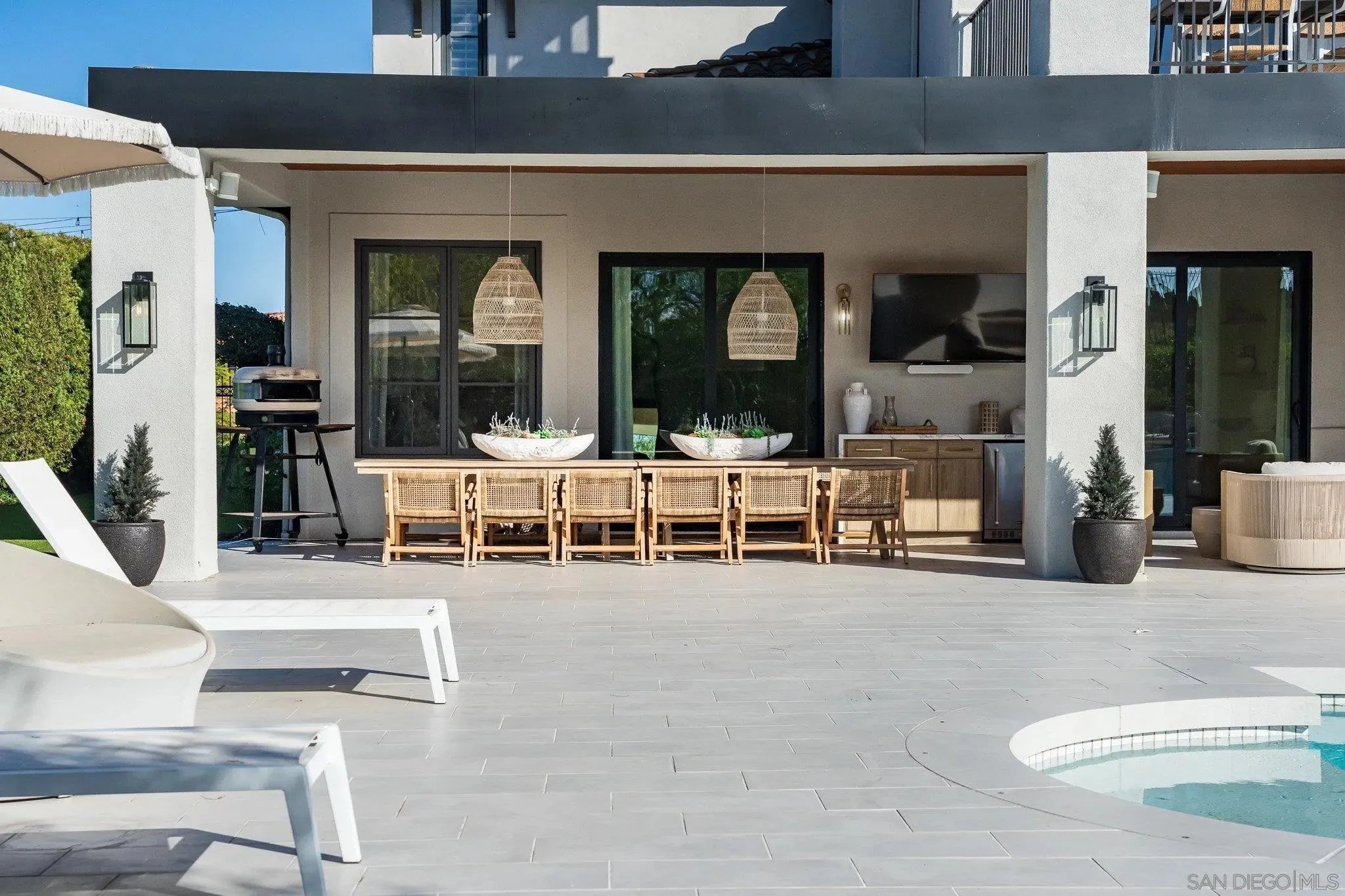 Rancho Santa Fe, California 92067, United States, 4 Bedrooms Bedrooms, ,5 BathroomsBathrooms,Residential,Active,224473