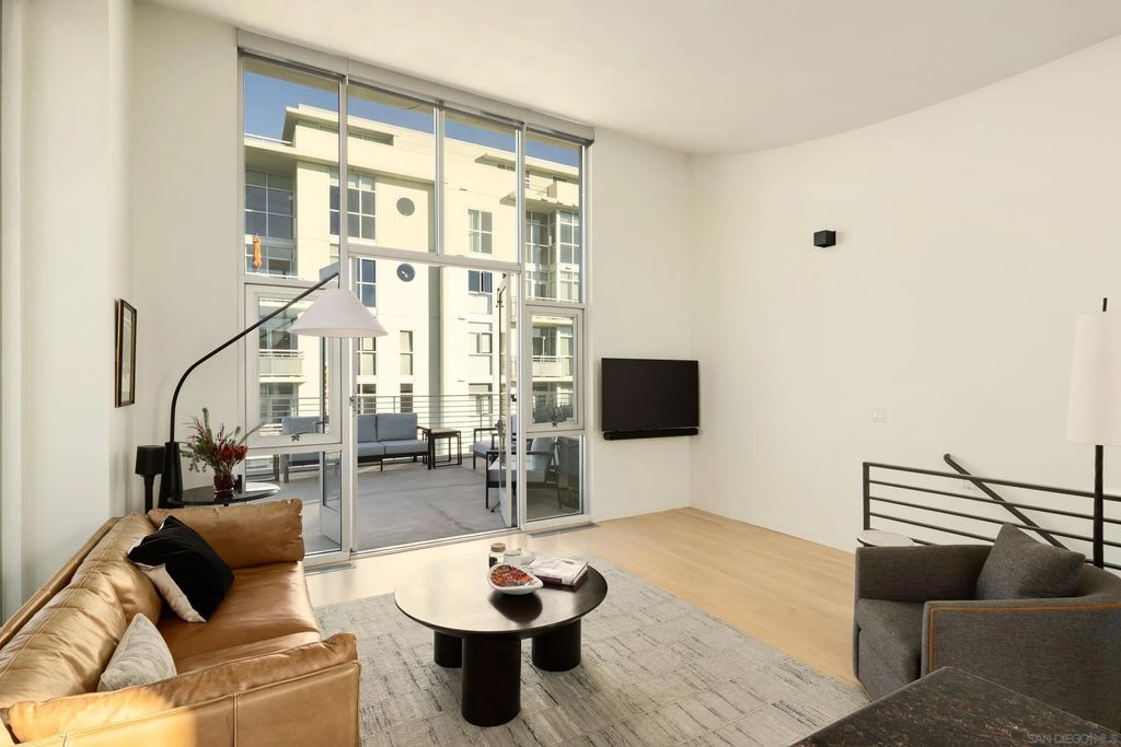 Photo of 3788 Park Blvd #10, San Diego, CA 92103 (MLS # 2601085)