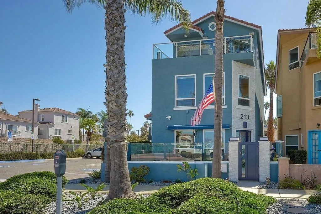 213 Windward Way