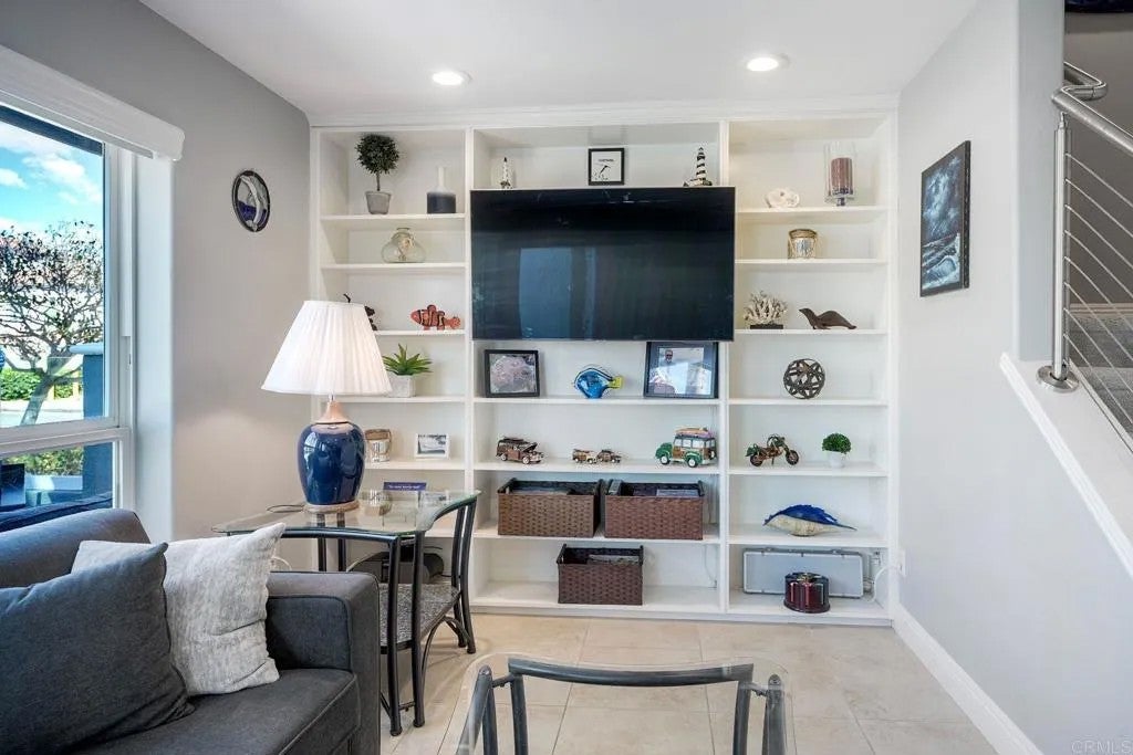 Photo of 213 Windward Way, Oceanside, CA 92057 (MLS # NDP2609212)