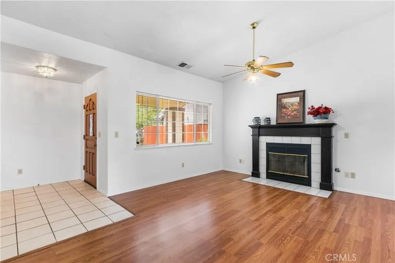 1147 Pelican Court