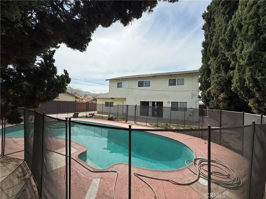 Photo of 2164 Athens Ave, Simi Valley, CA 93065 (MLS # OC26069517)