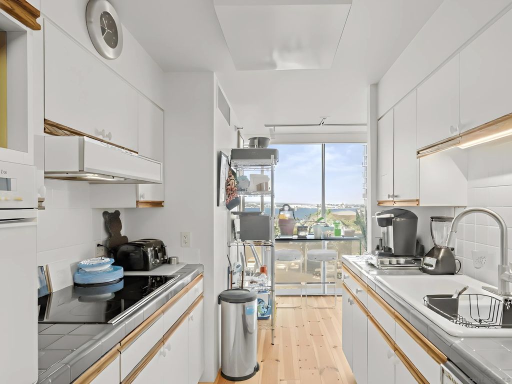 Photo of 1750 Avenida Del Mundo #309, Coronado, CA 92118 (MLS # 260002265)