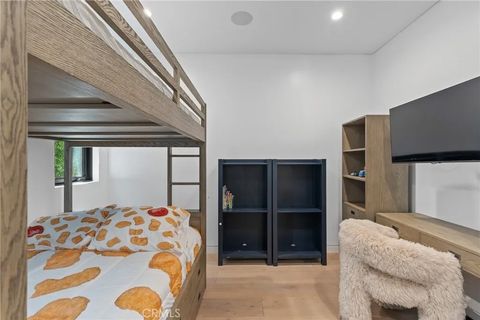 Tiny photo for 15241 Greenleaf, Sherman Oaks, CA 91403 (MLS # SR26009669)