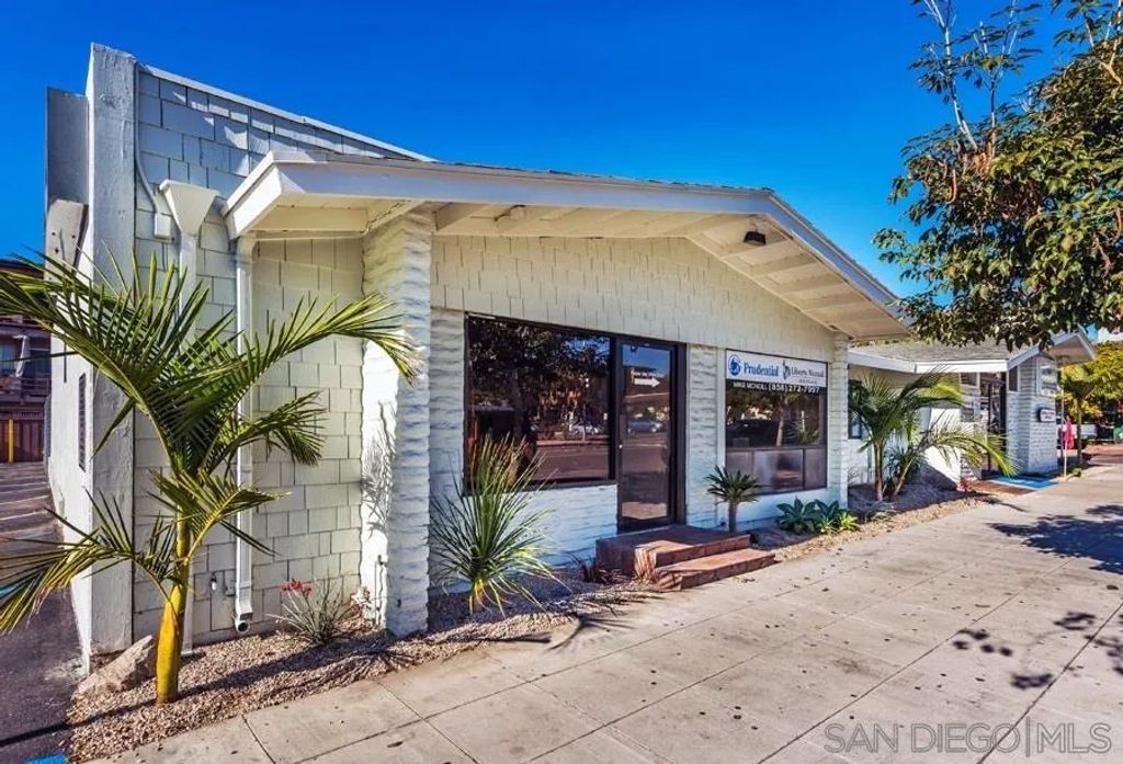 Photo of 4526-38 Cass Street, San Diego, CA 92109 (MLS # 260002517)
