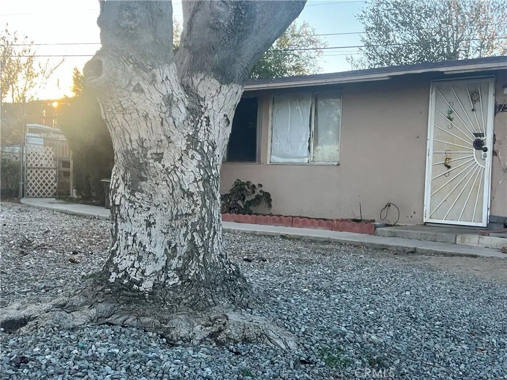 Photo of 15524 Louise St, Victorville, CA 92395 (MLS # IV25272058)