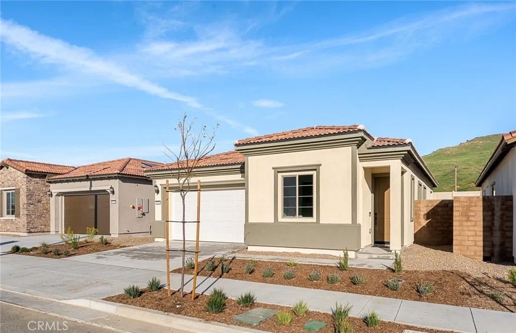 Photo of 23662 Highvale Drive, Corona, CA 92883 (MLS # IV25240118)
