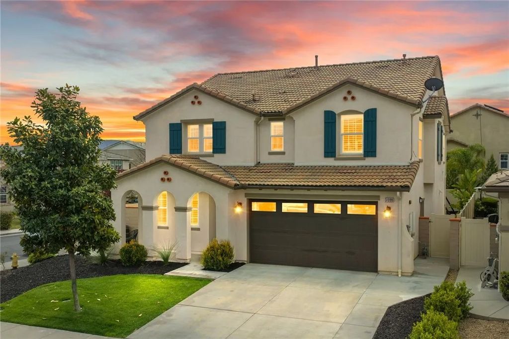 Photo of 31099 Lazy K Drive, Temecula, CA 92591 (MLS # SW26063005)