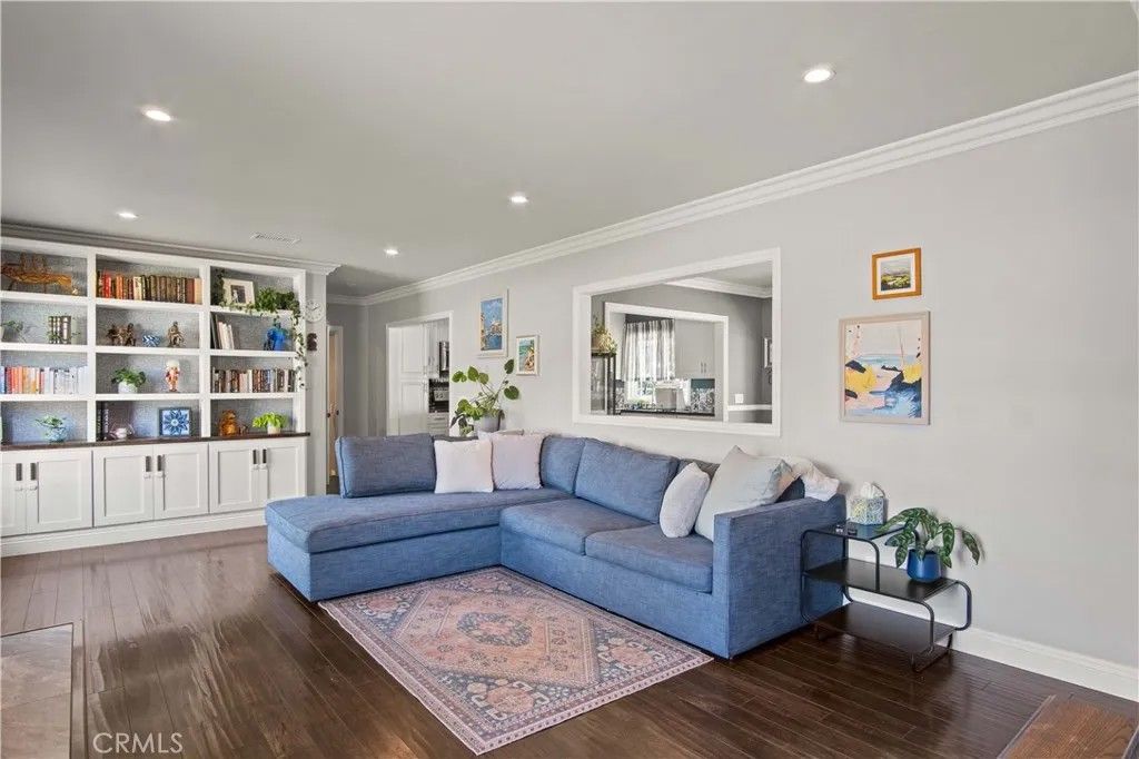 Photo of 6835 Aldea Avenue, Van Nuys, CA 91406 (MLS # SR25250668)