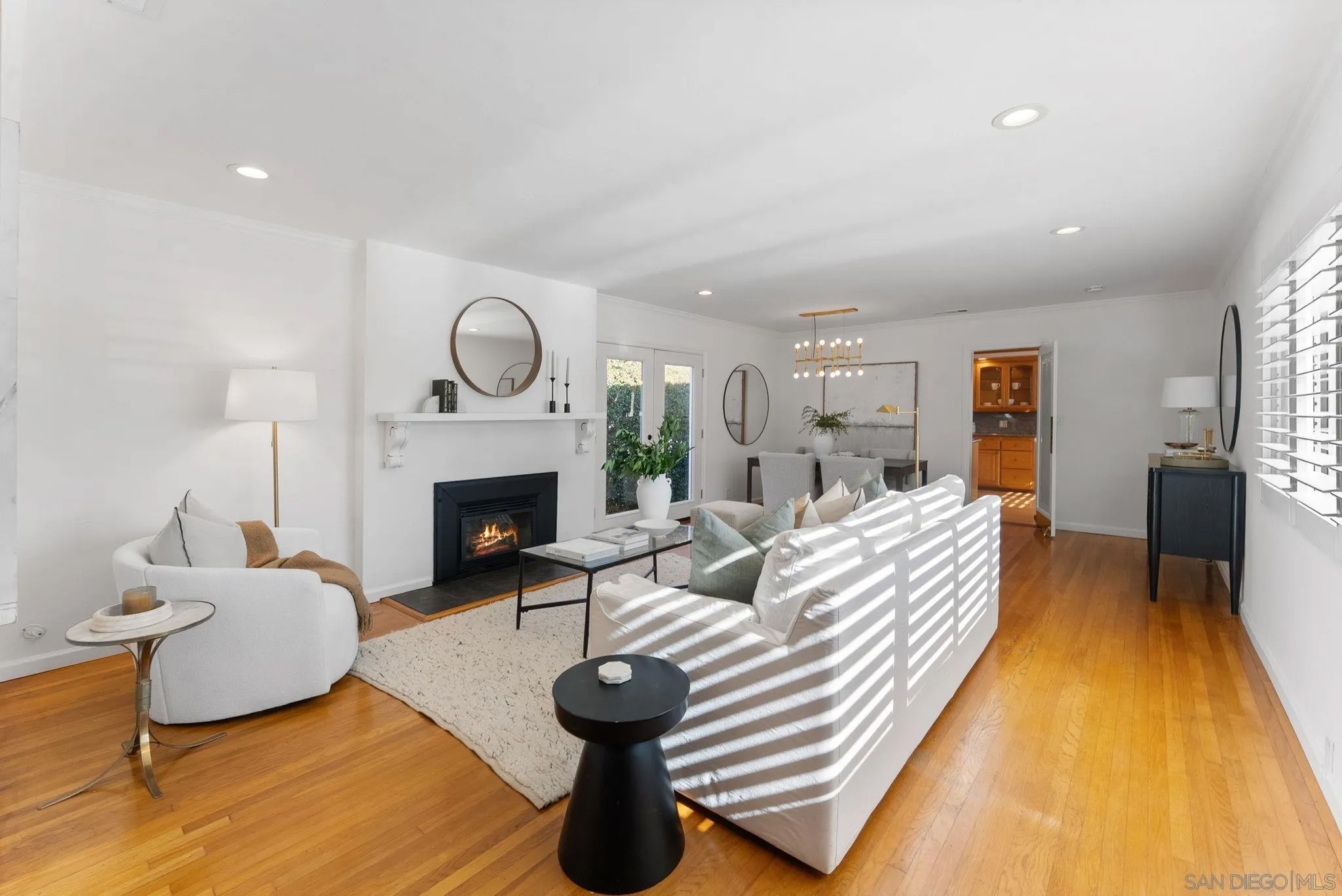 4540 E Talmadge Drive