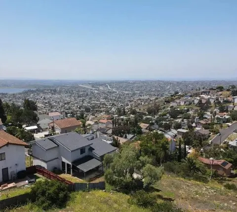 9802 Eucalyptus St, Spring Valley, CA 91977 - #: 250026722